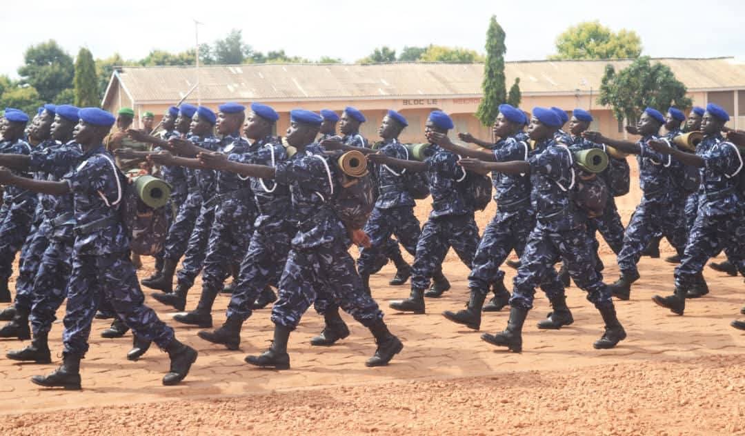 Sortie de 1 785 nouveaux agents de police à Bembéréké : une cérémonie sous le signe de l’émotion